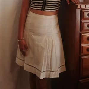 High waist pleated skirt